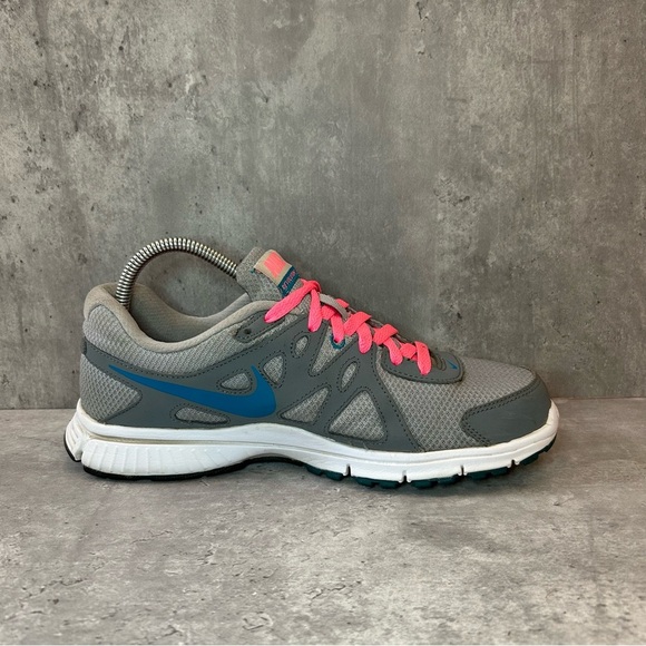 Nike Revolution 2 Running Shoes Womens sz 10 - grey - Picture 3 of 6